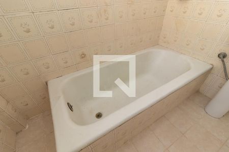 Apartamento à venda com 70m², 2 quartos e sem vagaBanheiro