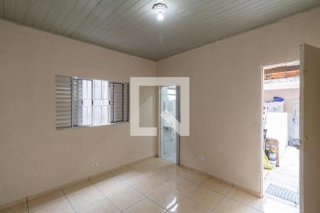 Quarto 2 de casa para alugar com 2 quartos, 70m² em Parque Savoy City, São Paulo