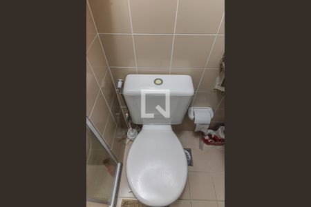 Apartamento à venda com 74m², 3 quartos e 1 vaga Apartamento à venda com 74m², 3 quartos e 1 vagaBanheiro