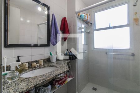 Apartamento à venda com 74m², 3 quartos e 1 vaga Apartamento à venda com 74m², 3 quartos e 1 vagaSuíte - Banheiro