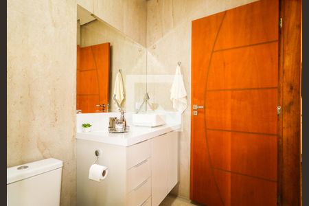 Casa à venda com 400m², 4 quartos e 4 vagasBanheiro da Suíte 3