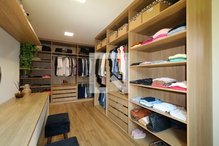 Casa à venda com 400m², 4 quartos e 4 vagasSuíte 3