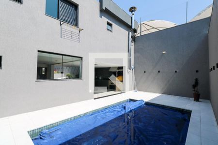 Casa à venda com 400m², 4 quartos e 4 vagasPiscina