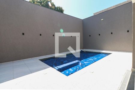 Casa à venda com 400m², 4 quartos e 4 vagasPiscina