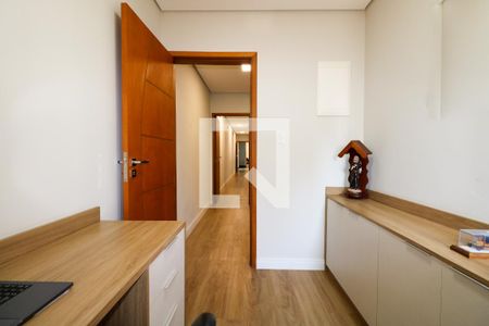 Casa à venda com 400m², 4 quartos e 4 vagasEscritório