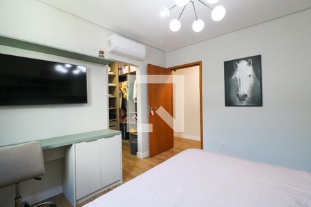 Casa à venda com 400m², 4 quartos e 4 vagasSuíte 1