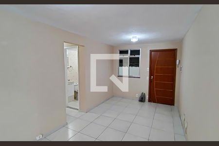 sala de apartamento para alugar com 2 quartos, 49m² em Taquara, Rio de Janeiro