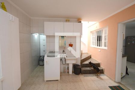 Casa à venda com 160m², 3 quartos e 2 vagasÁrea de Serviço