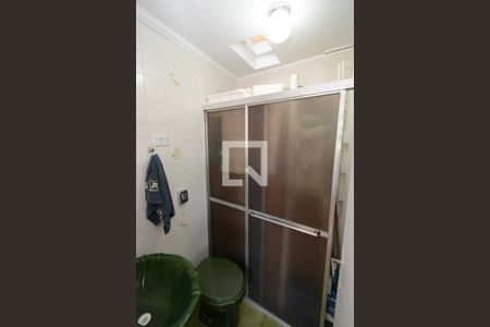 Casa à venda com 160m², 3 quartos e 2 vagasBanheiro da Suíte