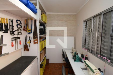 Casa à venda com 160m², 3 quartos e 2 vagasQuarto de Serviço