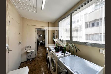 Apartamento à venda com 180m², 3 quartos e 2 vagasÁrea de Serviço