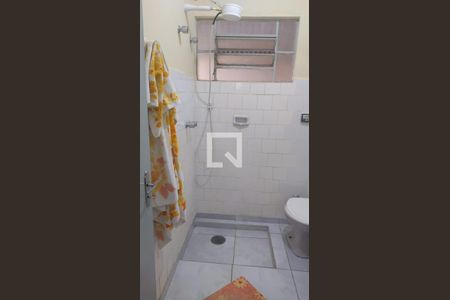 Casa à venda com 80m², 3 quartos e 8 vagas