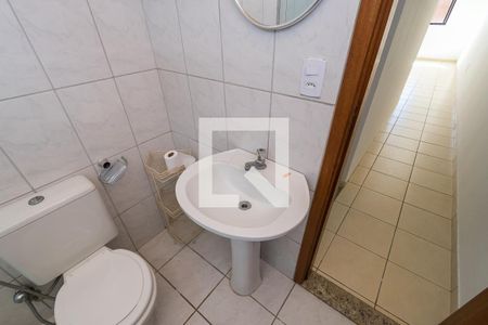 Casa à venda com 130m², 3 quartos e 1 vaga Casa à venda com 130m², 3 quartos e 1 vagaBanheiro Social