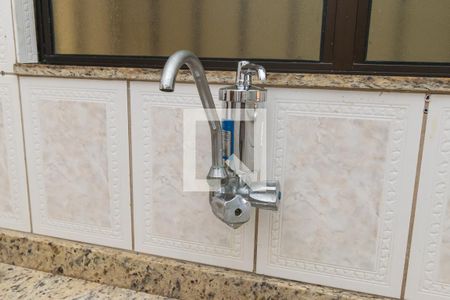 Casa à venda com 130m², 3 quartos e 1 vaga Casa à venda com 130m², 3 quartos e 1 vagaCozinha - Torneira