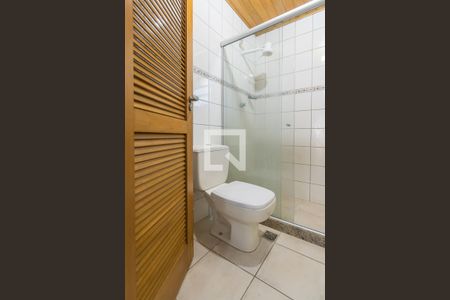 Casa à venda com 130m², 3 quartos e 1 vaga Casa à venda com 130m², 3 quartos e 1 vagaBanheiro da Suíte