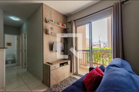 Sala de apartamento à venda com 2 quartos, 48m² em Vila Santa Delfina, São Paulo
