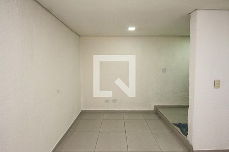 Studio de casa à venda com 1 quarto, 30m² em Jardim Guiomar, São Paulo