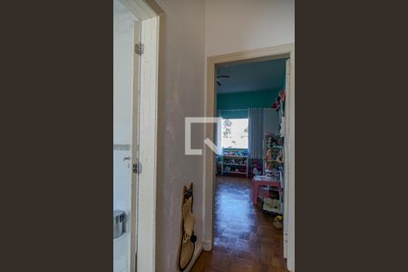 Apartamento à venda com 88m², 2 quartos e sem vaga Apartamento à venda com 88m², 2 quartos e sem vagaCorredor