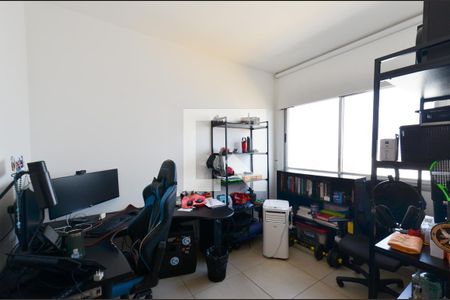 Apartamento para alugar com 130m², 3 quartos e 2 vagas Apartamento para alugar com 130m², 3 quartos e 2 vagasQuarto3