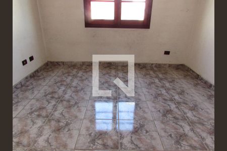 Casa à venda com 165m², 3 quartos e 4 vagasSuíte 1