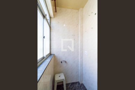 Apartamento à venda com 48m², 2 quartos e 1 vaga Apartamento à venda com 48m², 2 quartos e 1 vagaÁrea de serviço