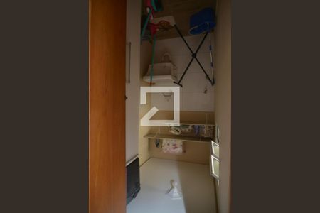 Apartamento à venda com 100m², 2 quartos e 1 vagaÁrea de Serviço