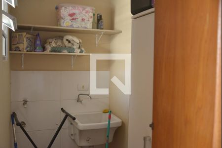 Apartamento à venda com 100m², 2 quartos e 1 vagaÁrea de Serviço