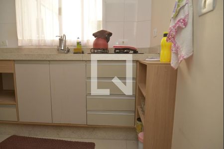 Apartamento à venda com 100m², 2 quartos e 1 vagaCozinha - Armários