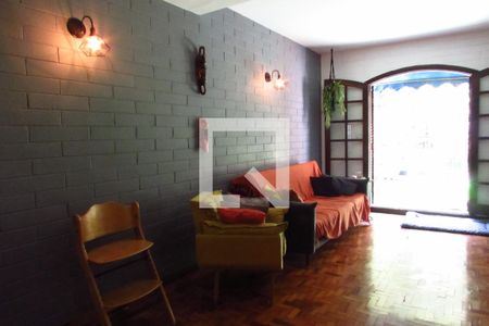 Sala de casa à venda com 3 quartos, 129m² em Jardim Bonfiglioli, São Paulo