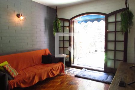 Sala de casa à venda com 3 quartos, 129m² em Jardim Bonfiglioli, São Paulo