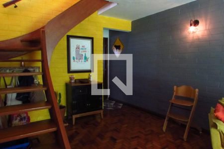 Sala de casa à venda com 3 quartos, 129m² em Jardim Bonfiglioli, São Paulo