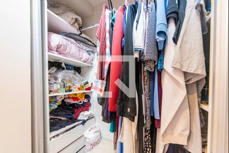 Apartamento à venda com 69m², 2 quartos e 2 vagasCloset Quarto 2