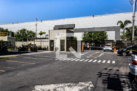 Apartamento para alugar com 55m², 2 quartos e 1 vagaFachada e portaria