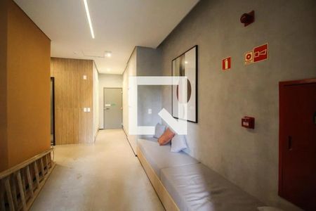 Studio à venda com 25m², 1 quarto e sem vaga Studio à venda com 25m², 1 quarto e sem vagaHall Social