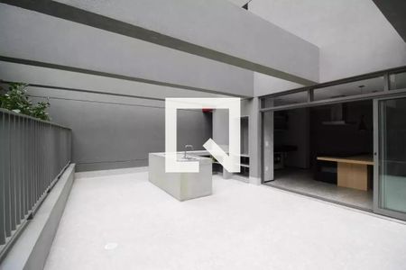 Studio à venda com 25m², 1 quarto e sem vaga Studio à venda com 25m², 1 quarto e sem vagaChurrasqueira