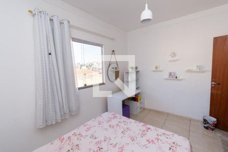 Casa à venda com 330m², 6 quartos e 2 vagasCasa 2 | Quarto 1