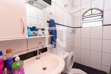 Casa à venda com 330m², 6 quartos e 2 vagasBanheiro da Suíte 1