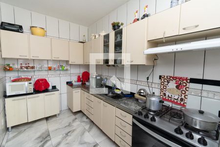 Casa à venda com 330m², 6 quartos e 2 vagasCozinha
