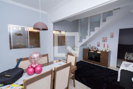 Casa à venda com 330m², 6 quartos e 2 vagasCasa 2 | Sala de Jantar