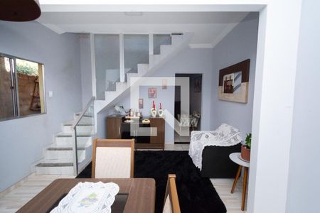 Casa à venda com 330m², 6 quartos e 2 vagasCasa 2 | Sala de Jantar