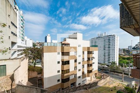Apartamento à venda com 247m², 3 quartos e 2 vagasVista Quarto 2