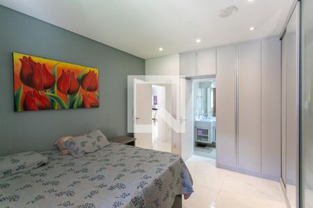 Casa à venda com 110m², 3 quartos e 2 vagasSuíte 