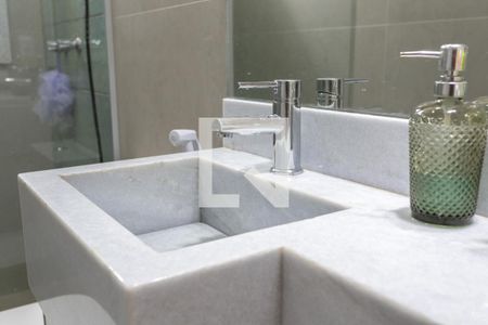 Casa à venda com 110m², 3 quartos e 2 vagasBanheiro