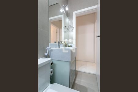 Casa à venda com 110m², 3 quartos e 2 vagasBanheiro