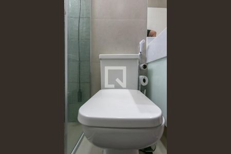 Casa à venda com 110m², 3 quartos e 2 vagasBanheiro