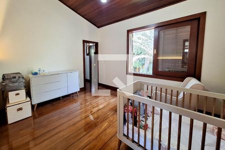 Casa de condomínio à venda com 480m², 6 quartos e 4 vagas Casa de condomínio à venda com 480m², 6 quartos e 4 vagasSuíte 4