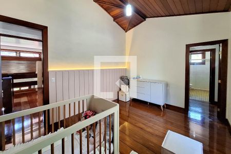 Casa de condomínio à venda com 480m², 6 quartos e 4 vagas Casa de condomínio à venda com 480m², 6 quartos e 4 vagasSuíte 4