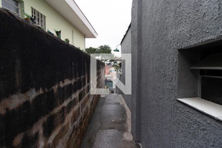 Casa à venda com 50m², 1 quarto e sem vagaCorredor