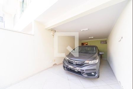 Casa à venda com 129m², 3 quartos e 2 vagas Casa à venda com 129m², 3 quartos e 2 vagasGaragem