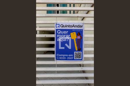 Casa à venda com 129m², 3 quartos e 2 vagas Casa à venda com 129m², 3 quartos e 2 vagasPlaquinha